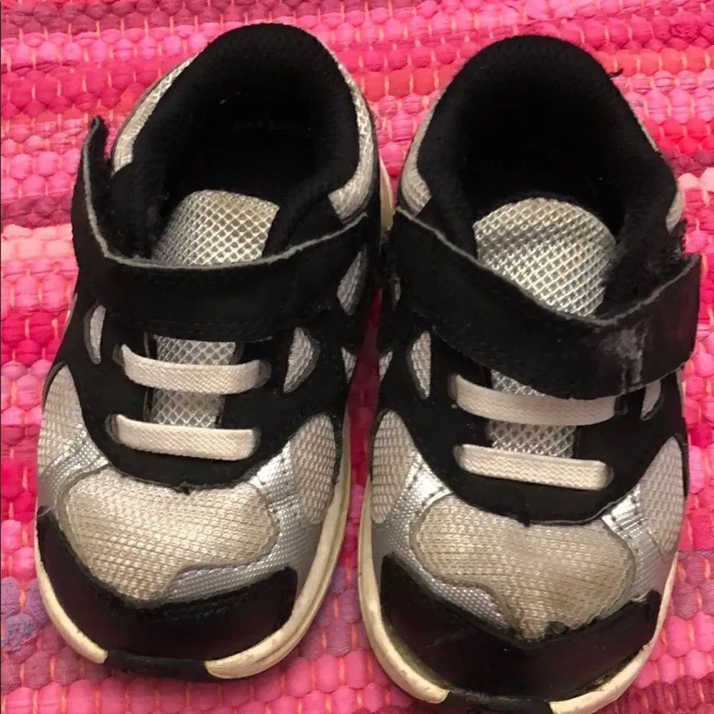Nike infant shoes 👟